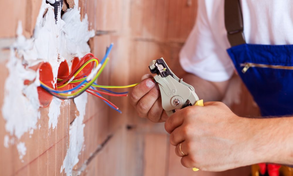 Depositphotos_13704402_l-2015-min